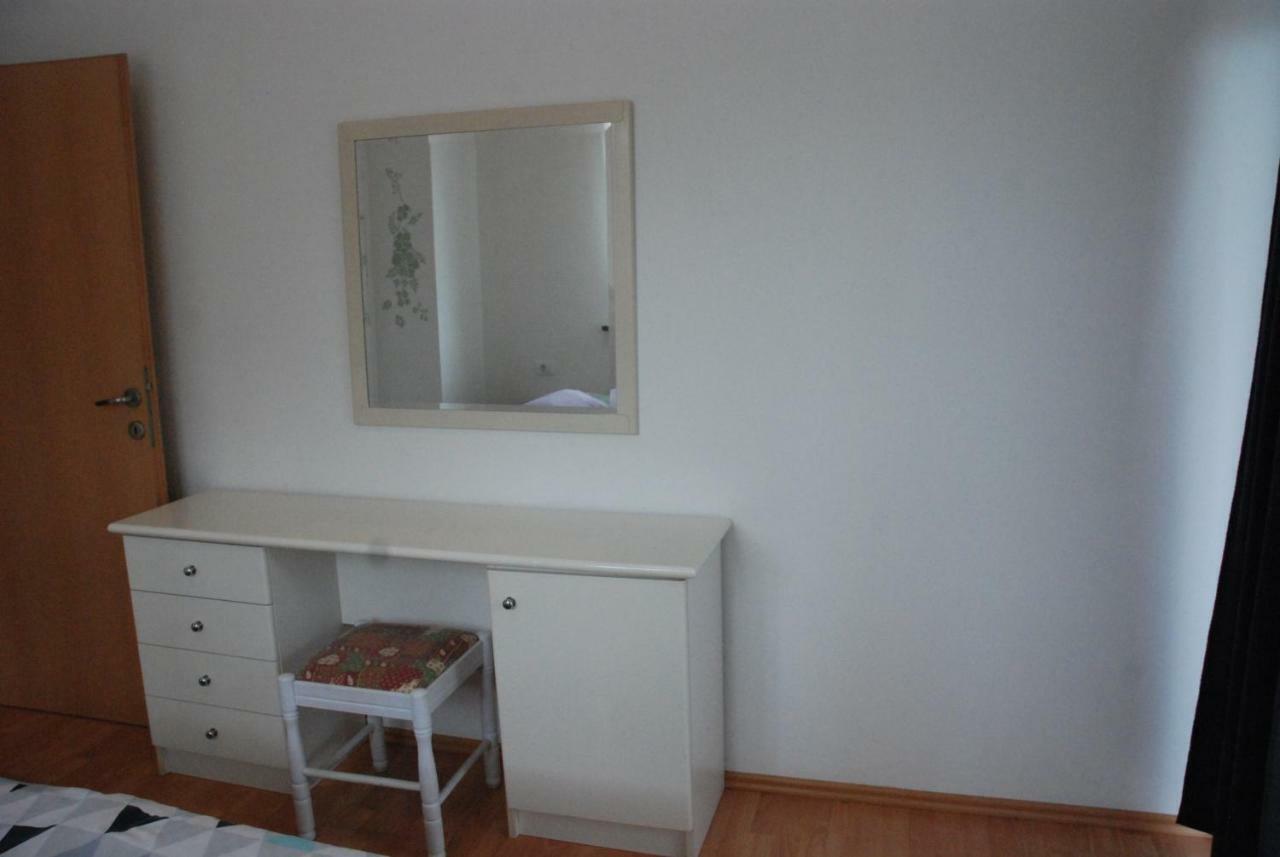 Apartmani Radin Rosini Exterior foto